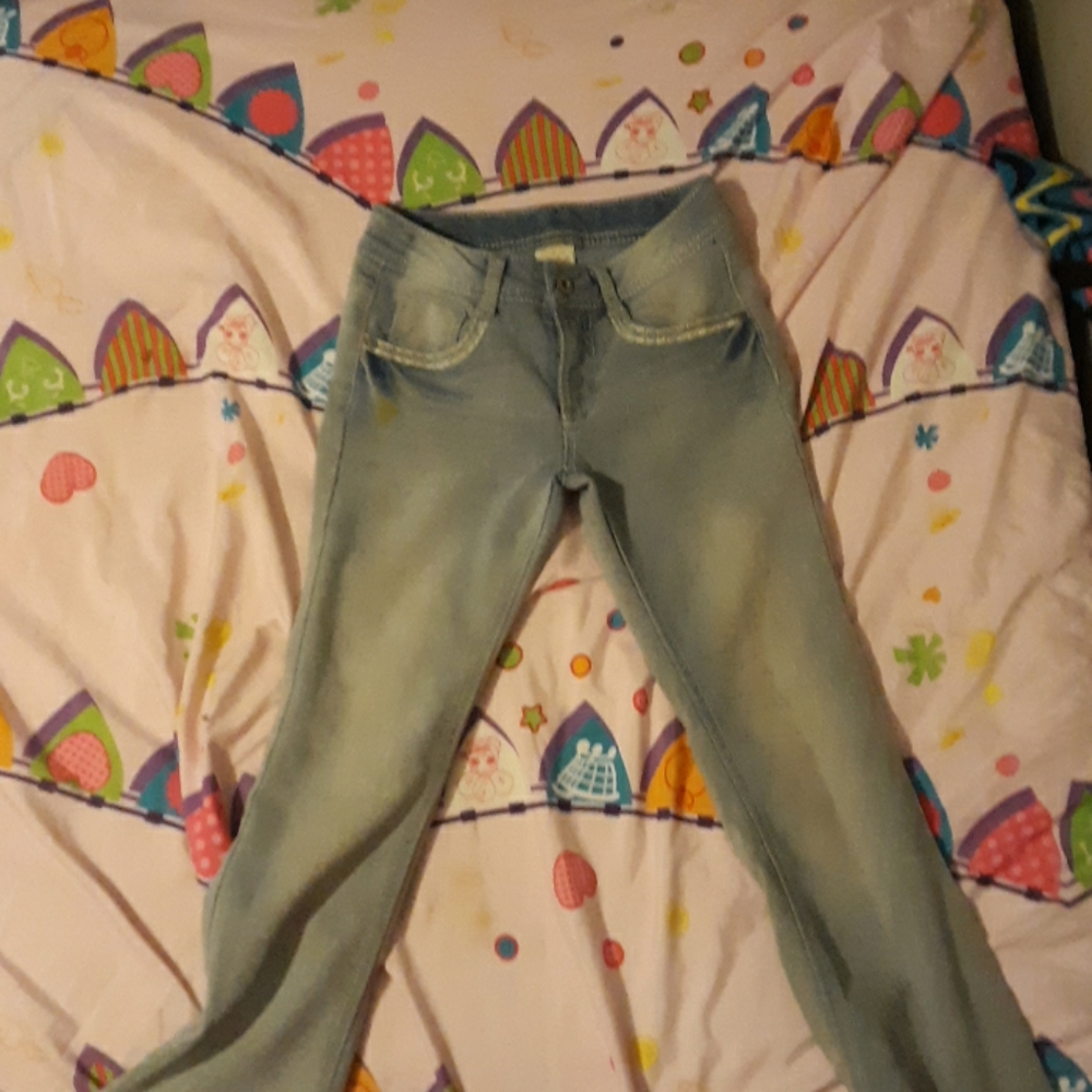 Girl pants
